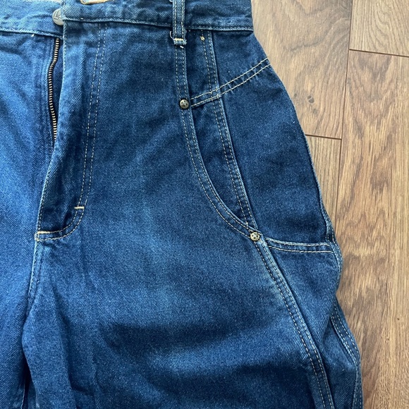 Vintage Lee Brand medium wash straight leg jeans with Carpenter style detailing - Picture 8 of 9